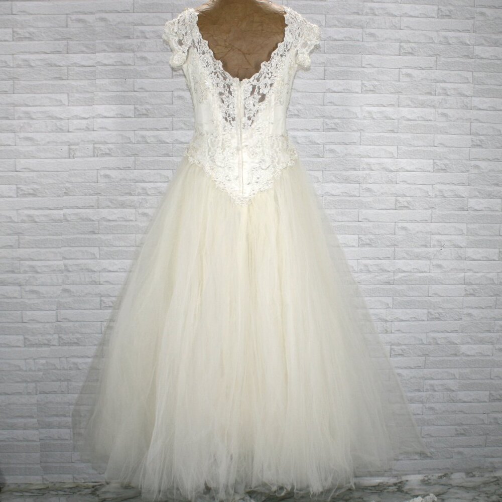 VINTAGE DAVID'S BRIDAL Gown Bridal Wedding Beaded Baach Tulle Princess White 6 - Picture 10 of 16
